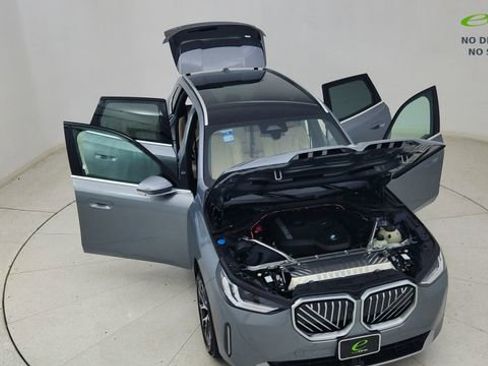 Used 2025 BMW X3 xDrive30i AWD/4WD image 84