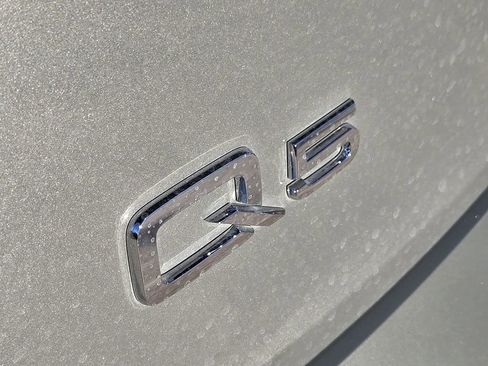 Certified 2023 Audi Q5 2.0T Premium Plus w/ Premium Plus Package image 13