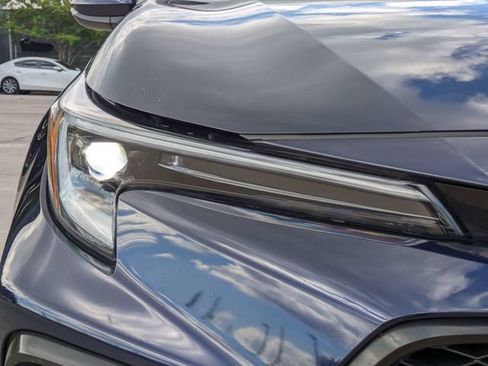 Used 2025 Toyota Corolla SE w/ SE Premium Package FWD image 11