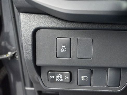 Used 2023 Toyota Tacoma SR AWD/4WD image 26