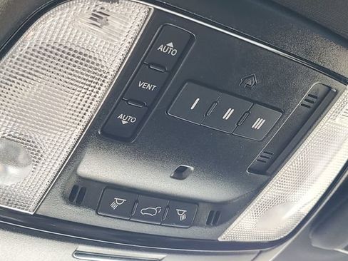 Used 2023 Dodge Durango GT AWD/4WD image 24