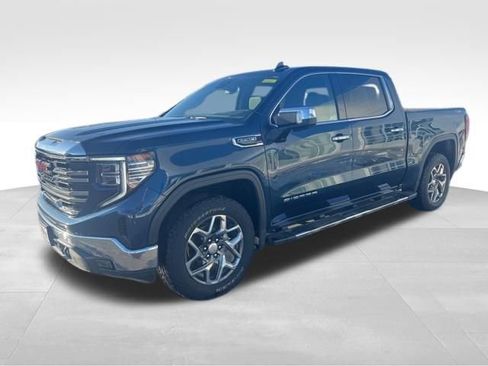 Used 2023 GMC Sierra 1500 SLT w/ SLT Premium Package image 1