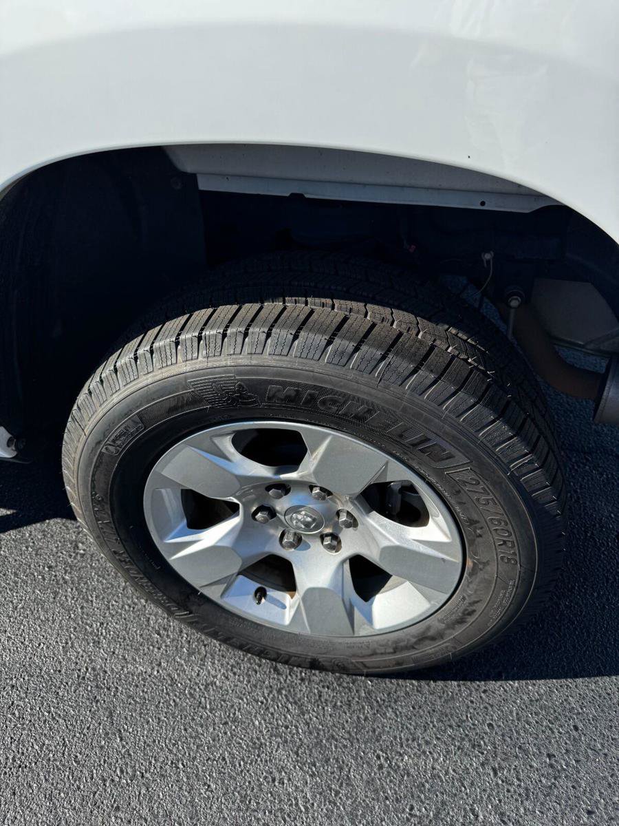 Used 2023 RAM 1500 Lone Star w/ Trailer Tow Group RWD image 7