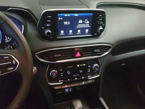 Used 2019 Hyundai Santa Fe SEL image 25
