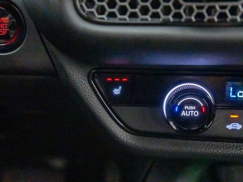 Certified 2026 Honda HR-V Sport image 23