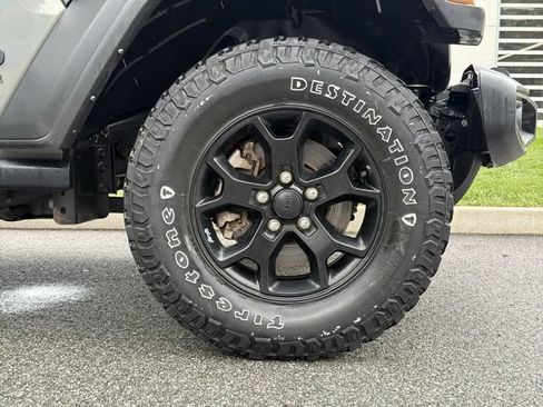 Used 2022 Jeep Wrangler Unlimited Sport AWD/4WD image 13