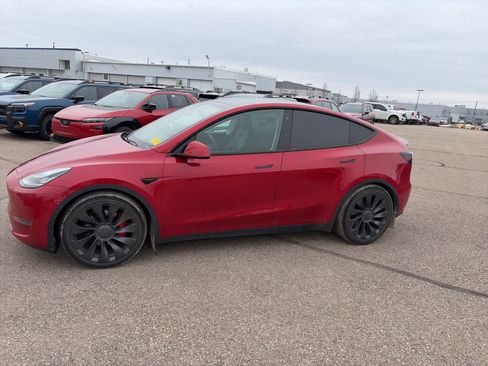 Used 2020 Tesla Model Y Performance image 2