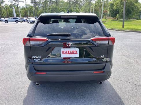 Certified 2025 Toyota RAV4 LE FWD image 4
