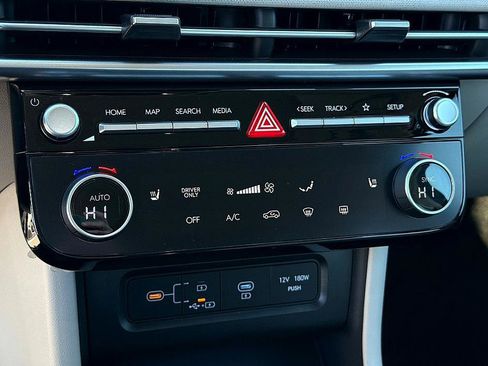 Certified 2025 Hyundai Tucson SEL image 16