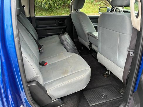 Used 2017 RAM 1500 Express image 21