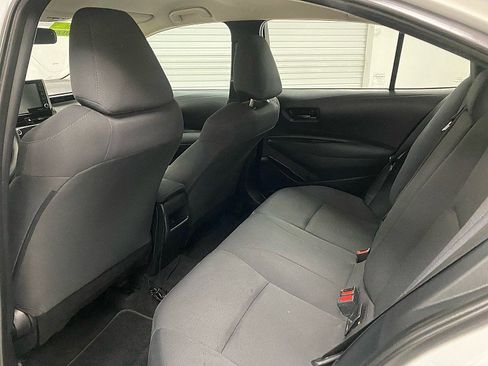 Used 2022 Toyota Corolla LE image 10