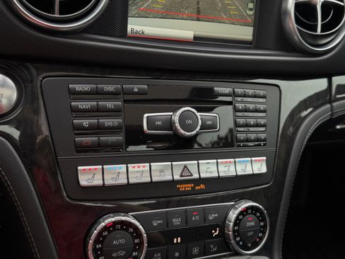 Used 2016 Mercedes-Benz SL 400 image 52