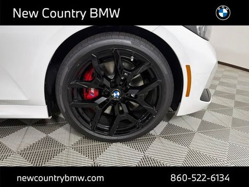 New 2026 BMW 330i xDrive Sedan w/ M Sport Package AWD/4WD image 9
