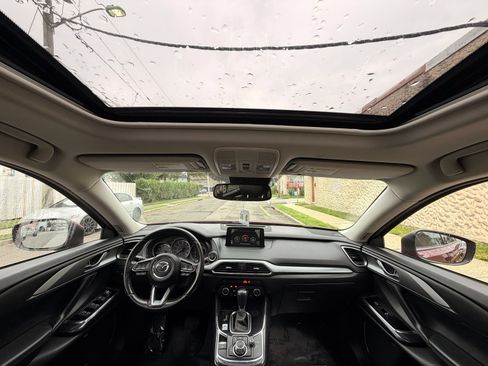 Used 2018 MAZDA CX-9 Touring w/ Touring Premium Package AWD/4WD image 28