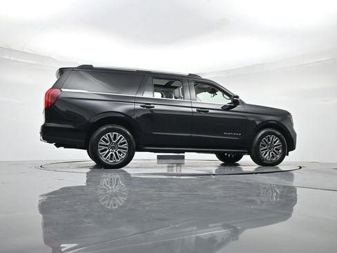 New 2026 Ford Expedition Max Platinum image 33