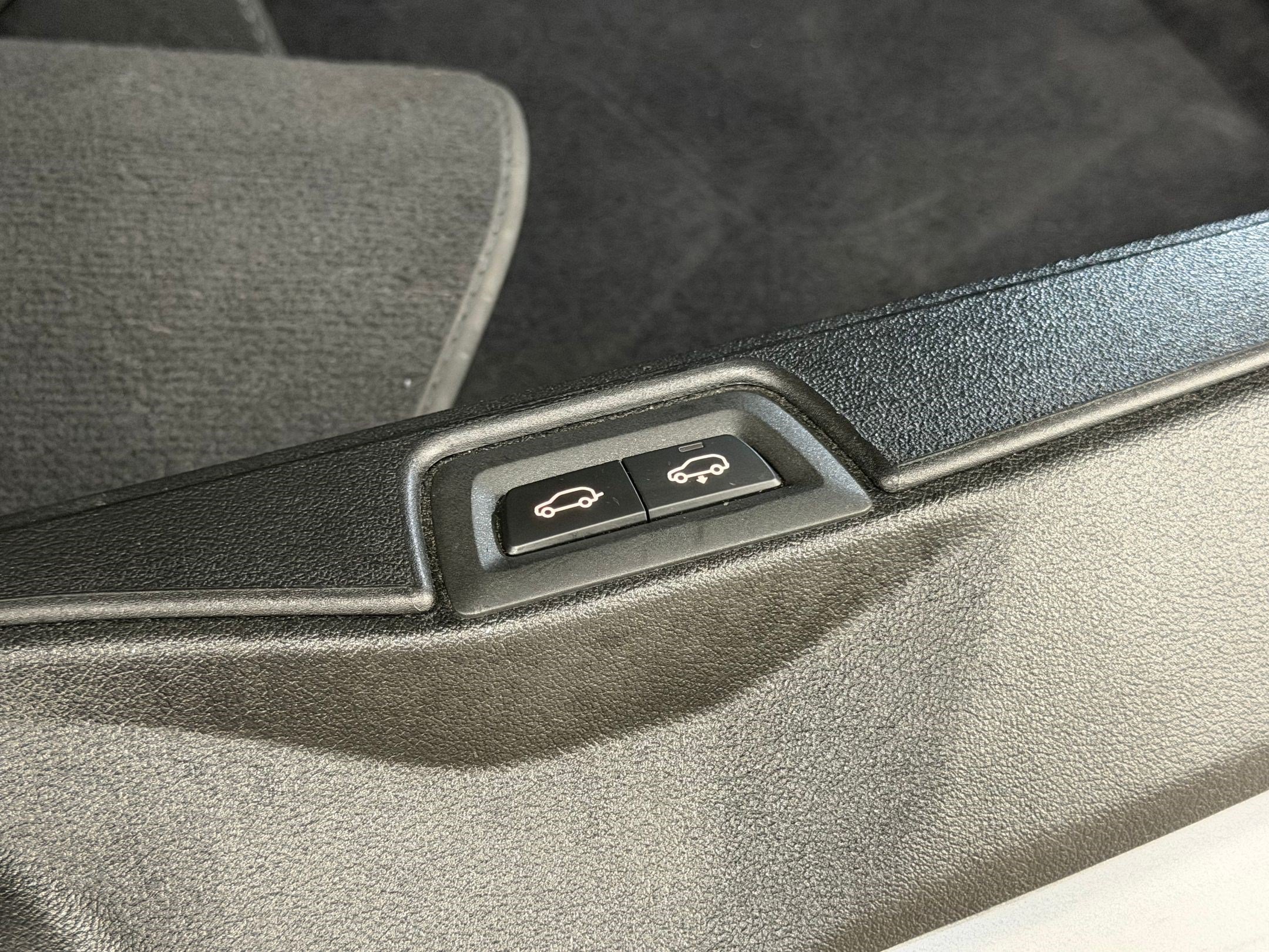 Used 2025 BMW X7 xDrive40i AWD/4WD image 27
