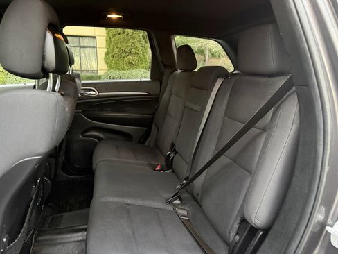 Used 2014 Jeep Grand Cherokee Laredo w/ Quick Order Package 23E image 21