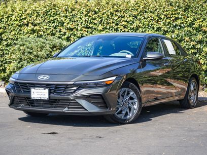 Certified 2024 Hyundai Elantra Blue