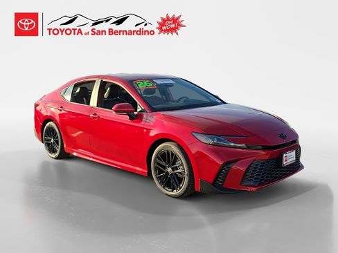 Certified 2025 Toyota Camry SE image 7