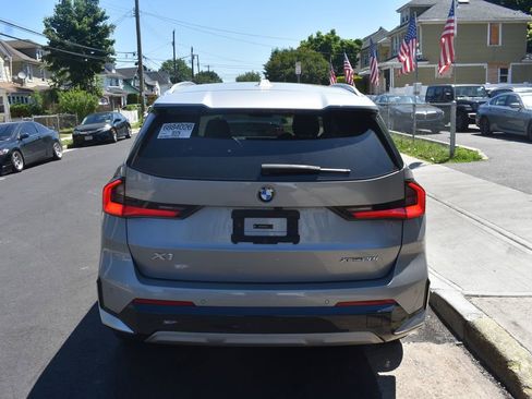 Used 2024 BMW X1 xDrive28i w/ Convenience Package AWD/4WD image 7