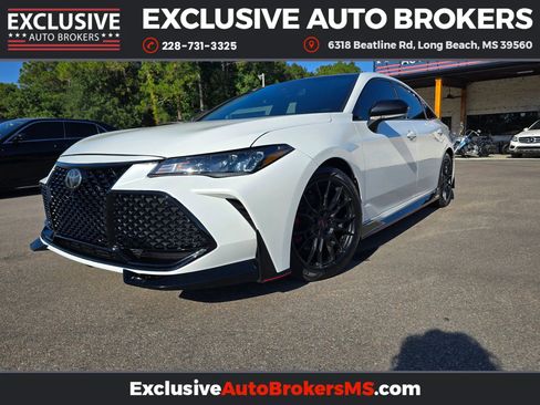 Used 2021 Toyota Avalon TRD image 1