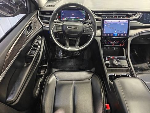 Used 2024 Jeep Grand Cherokee Limited 4xe AWD/4WD image 4