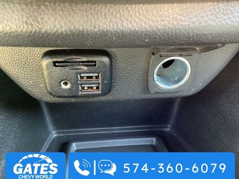 Used 2023 Chevrolet Traverse Premier image 26