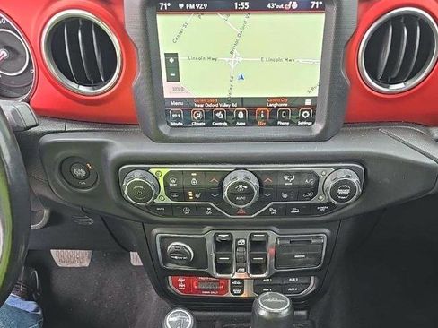 Used 2020 Jeep Gladiator Rubicon image 5
