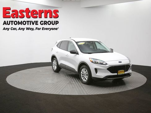 Used 2022 Ford Escape SE w/ Cold Weather Package image 49