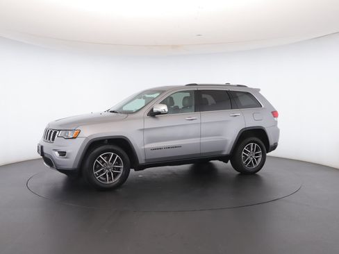 Certified 2021 Jeep Grand Cherokee Limited AWD/4WD image 43