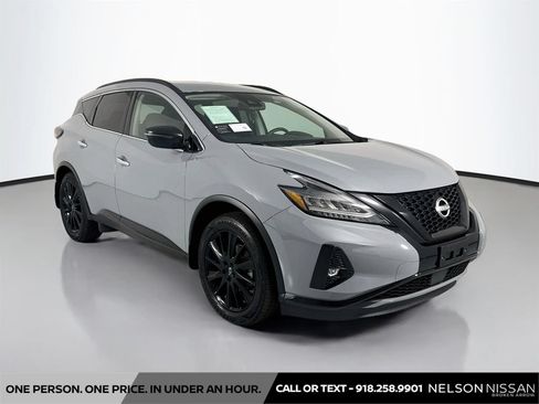 Used 2023 Nissan Murano SV w/ SV Midnight Edition Package AWD/4WD image 3