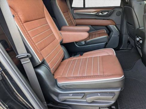 Used 2024 GMC Yukon Denali Ultimate image 24