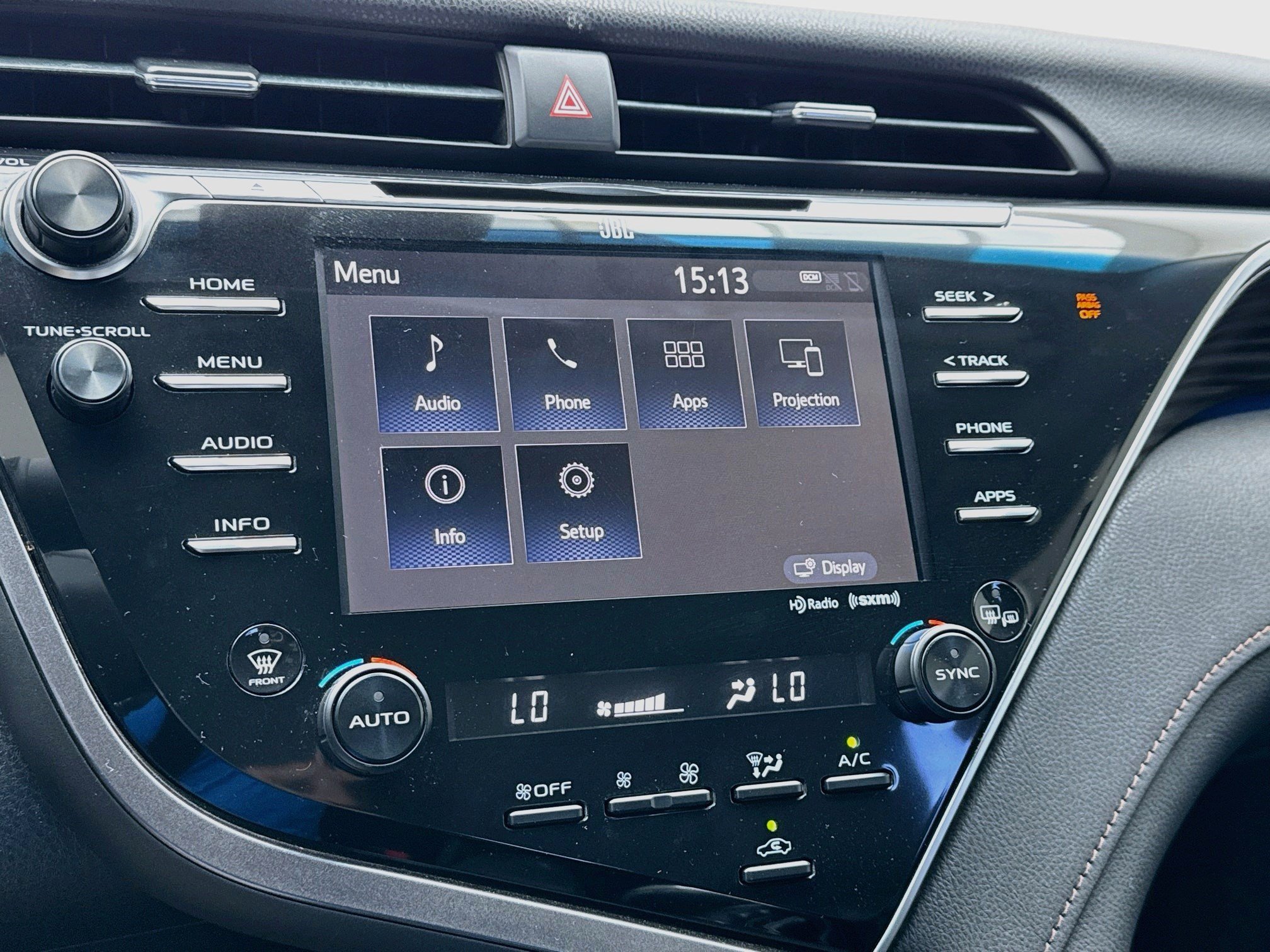 Used 2018 Toyota Camry XLE w/ Audio Package FWD image 9