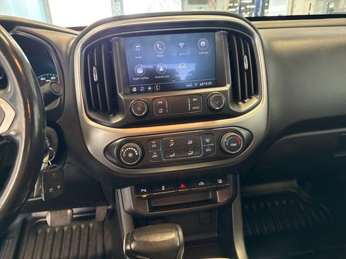 Used 2021 Chevrolet Colorado LT w/ Fleet Safety Package image 20