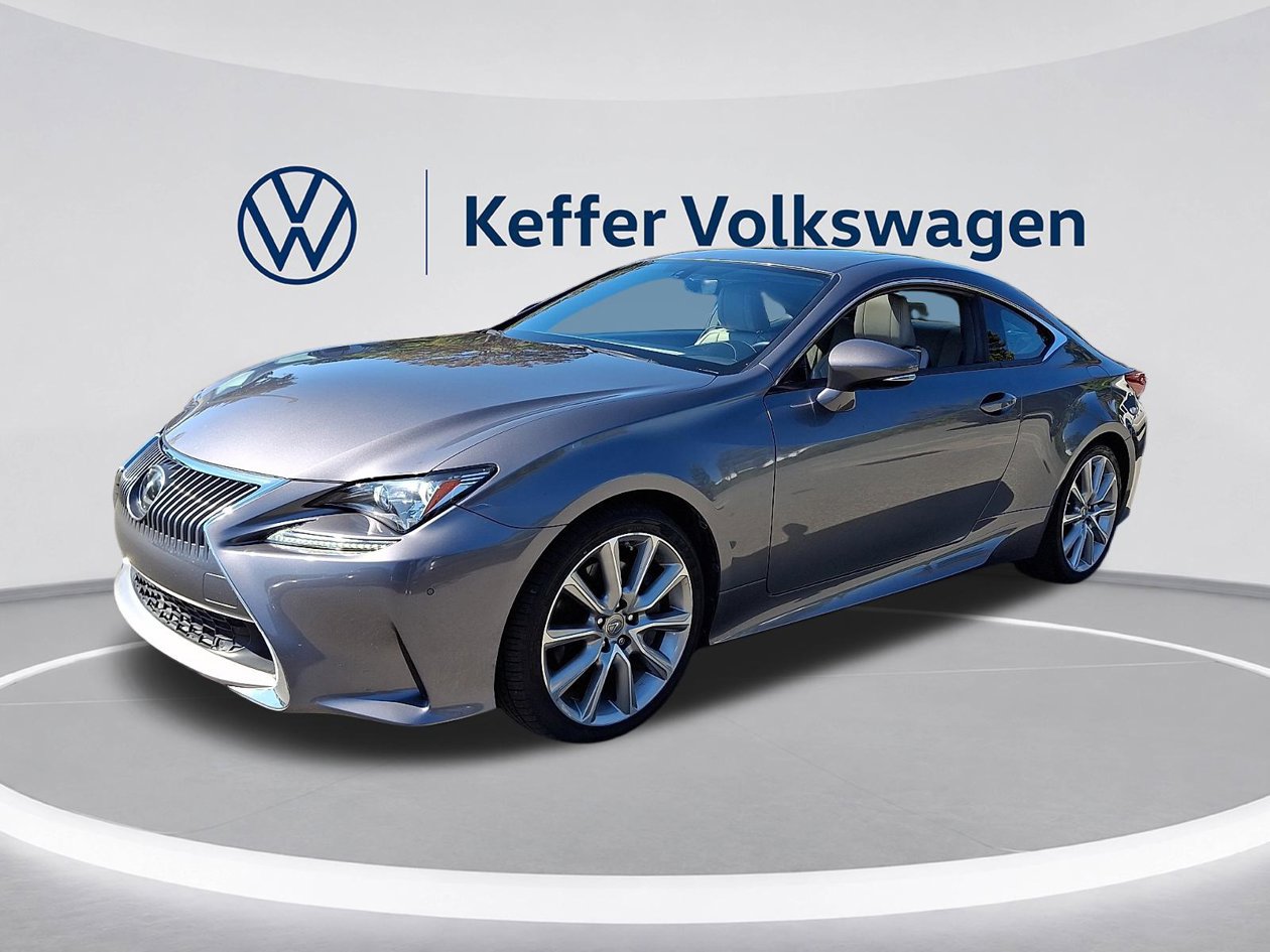 Used 2015 Lexus RC 350 w/ Luxury Package RWD image 3