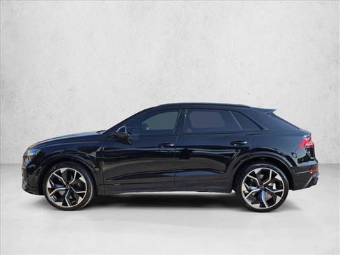 Certified 2024 Audi RS Q8 image 8