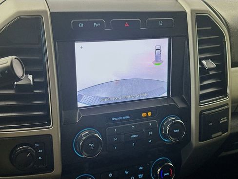 Used 2020 Ford F250 Lariat w/ Lariat Ultimate Package AWD/4WD image 20