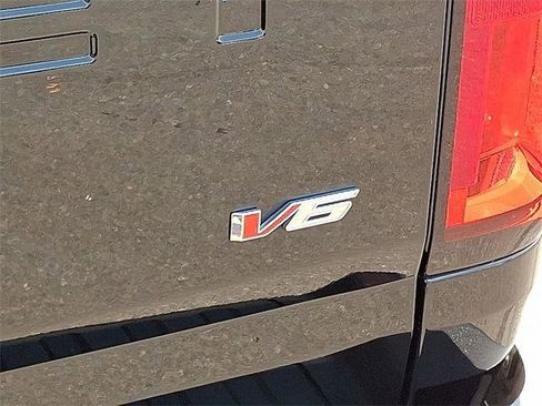 Used 2022 Chevrolet Colorado Z71 image 24