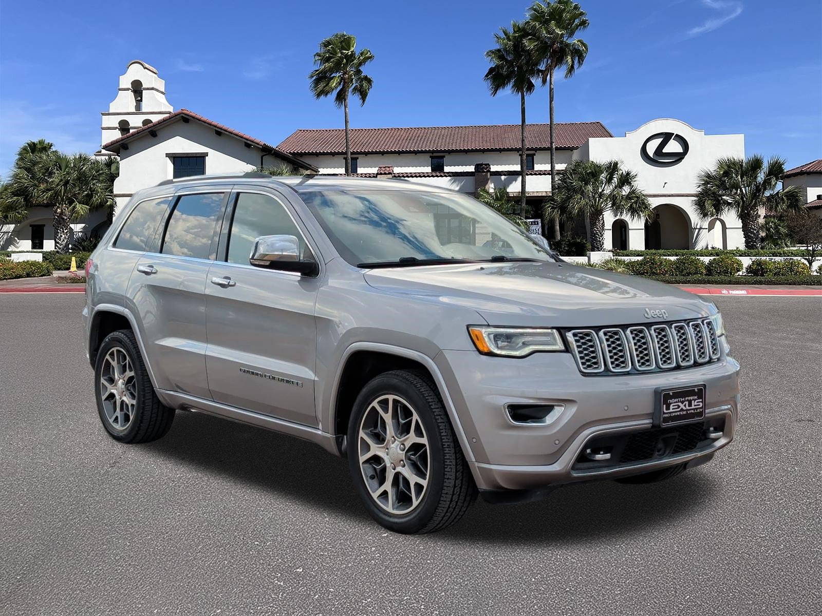 Used 2020 Jeep Grand Cherokee Overland RWD image 1