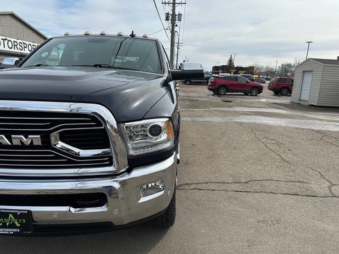 Used 2016 RAM 3500 Laramie Longhorn image 15