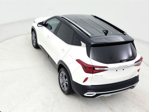 Used 2023 Kia Seltos S FWD image 35