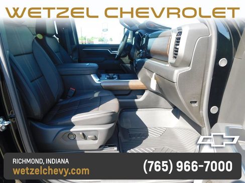 New 2026 Chevrolet Silverado 2500 High Country w/ High Country Premium Package AWD/4WD image 24