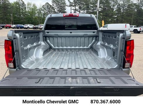 New 2026 Chevrolet Colorado Trail Boss AWD/4WD image 25