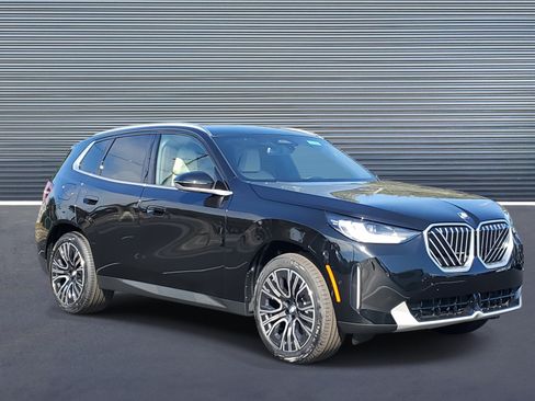 New 2026 BMW X3 xDrive30 w/ Convenience Package image 2