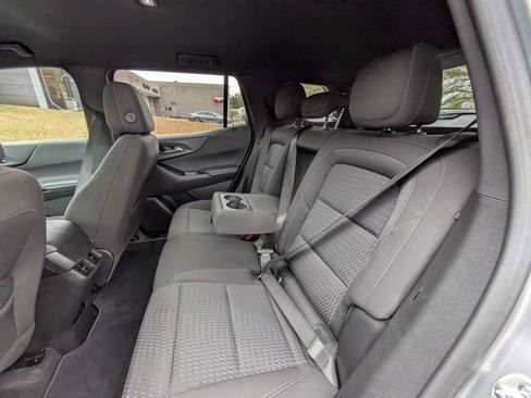 Used 2025 Chevrolet Equinox LT image 25