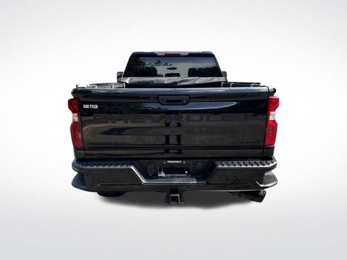 Used 2022 Chevrolet Silverado 2500 Custom w/ LPO, Dark Essentials Package AWD/4WD image 6