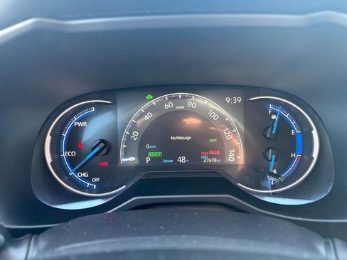 Certified 2025 Toyota RAV4 XLE image 22