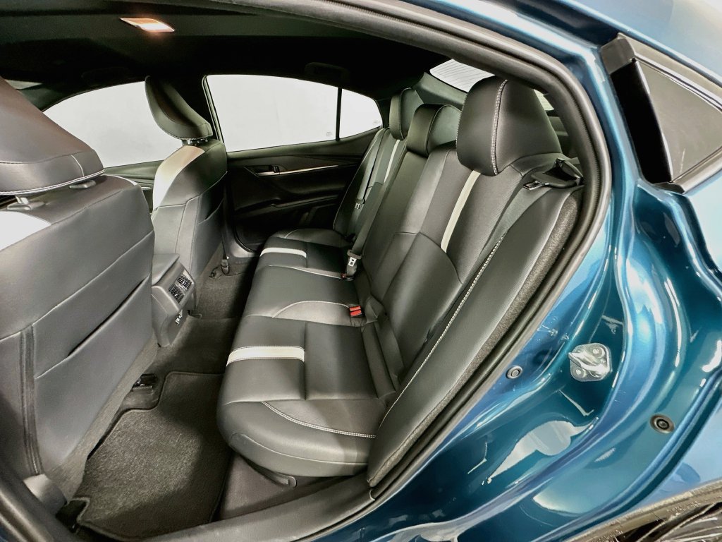 Certified 2026 Toyota Camry SE w/ Convenience Package FWD image 24