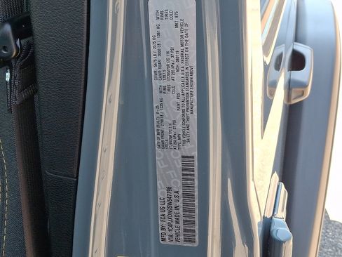 Certified 2025 Jeep Wrangler Unlimited Sport AWD/4WD image 27