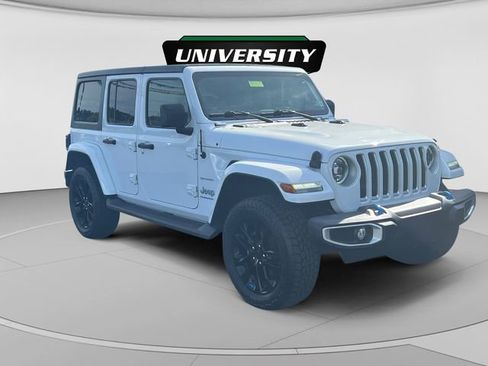 Used 2023 Jeep Wrangler Unlimited Sahara w/ Cold Weather Group AWD/4WD image 1